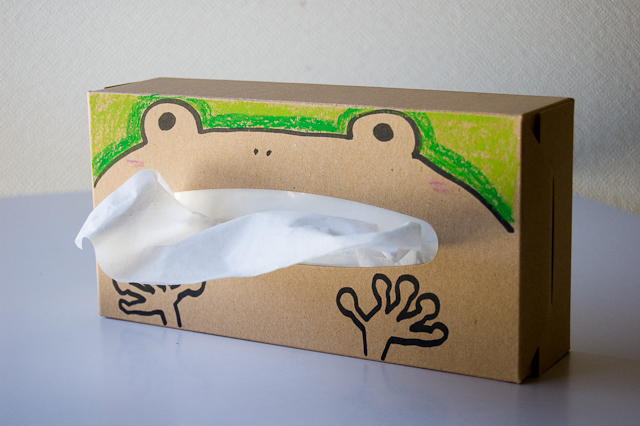 Noticing how I've started to look for the frog every morning, sweetpea Mari decorated this tissue box for me.